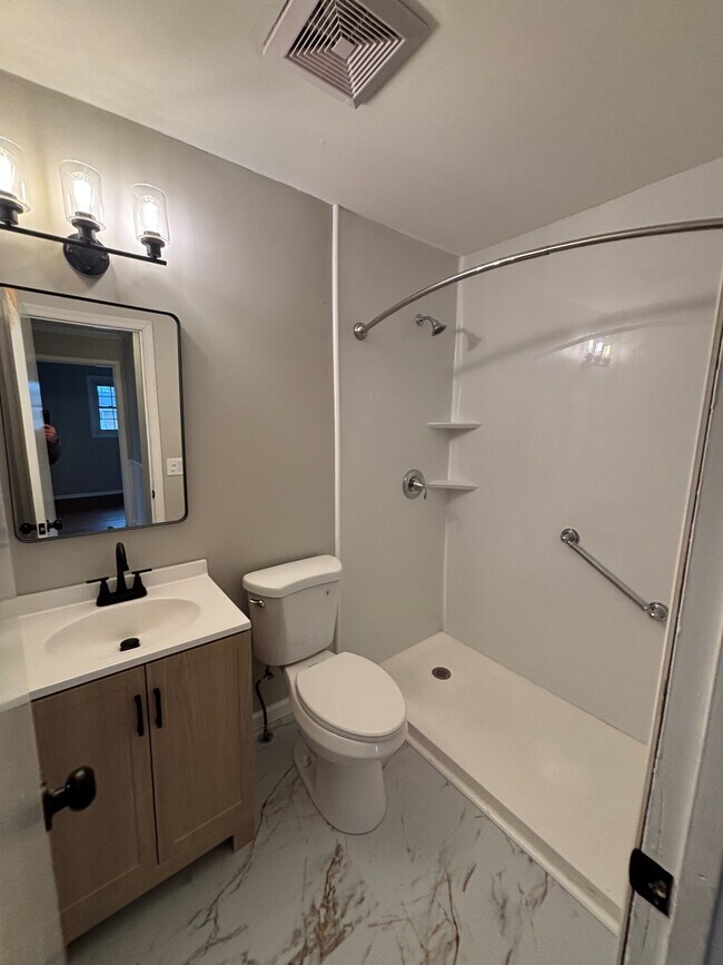 Foto del edificio - 389 Timrick Pl