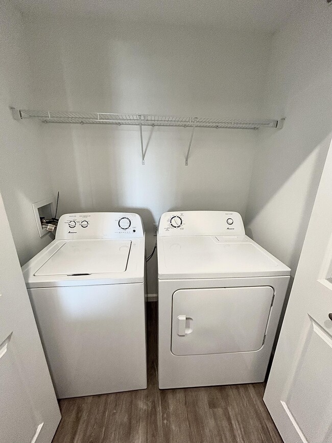 Building Photo - Sagamore Winds Apartments