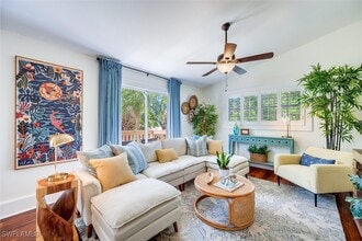 Building Photo - 2800 Lakeview Dr