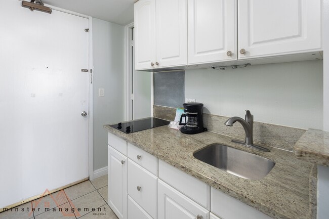 Foto del edificio - 445 Seaside Ave