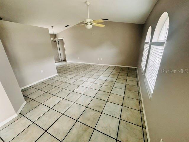 Foto del edificio - 2830 Ascot Ln