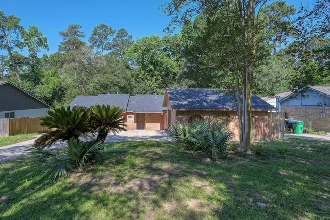 Building Photo - 25747 Timber Lakes Dr