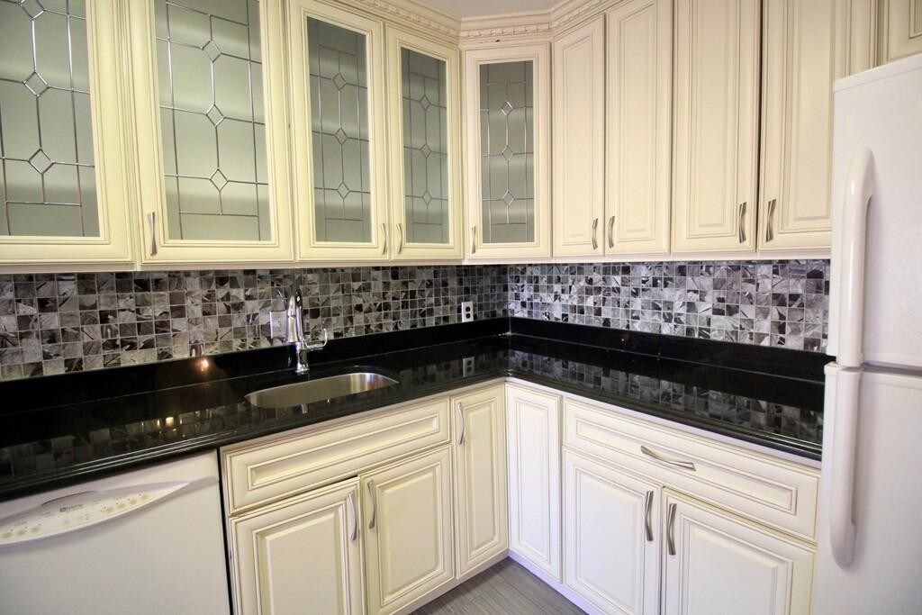 Foto principal - 131 Sewall Ave