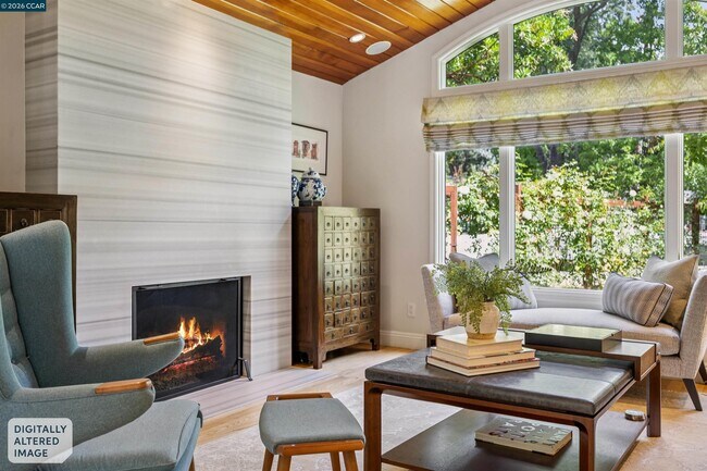 Building Photo - 783 Los Palos Manor