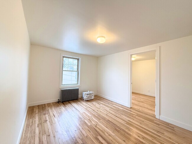 Foto del edificio - 29222 Grand River Ave