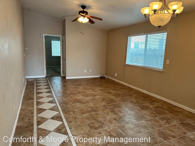 Building Photo - 3 br, 2 bath House - 504 Orange Ave