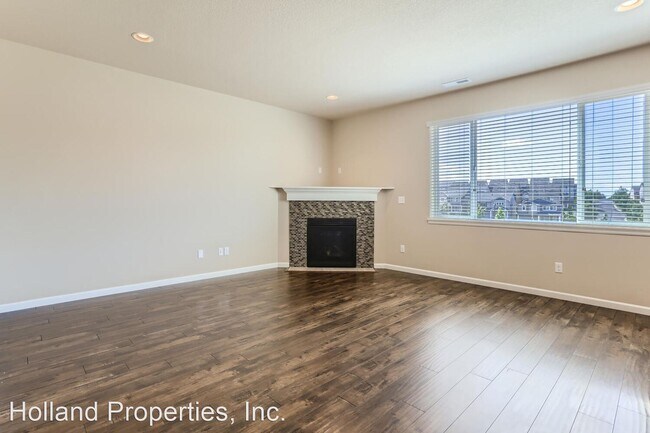 Building Photo - 5 br, 4 bath House - 16934 NW Anita St
