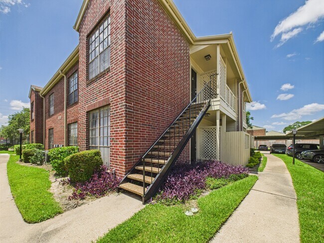 Foto del edificio - 8055 Cambridge St