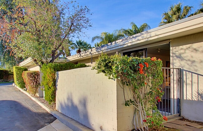 Building Photo - Extra Spacious, Exclusive Mid Century Modern Racquet Club Condo