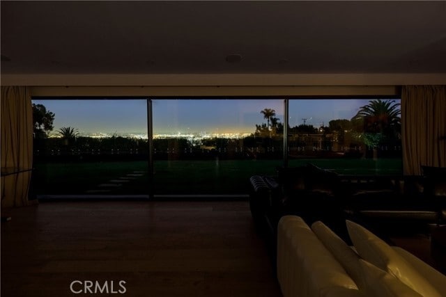 Foto del edificio - 28056 Palos Verdes Dr E