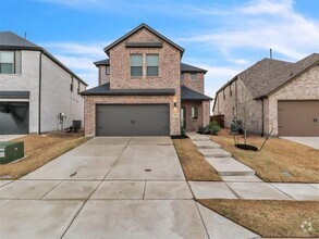 Building Photo - 2214 Spring Side Dr