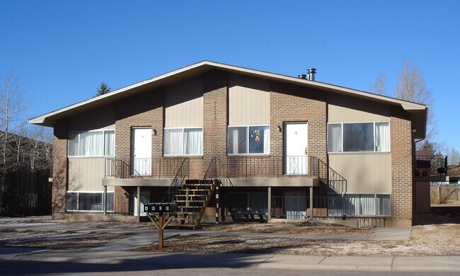 Building Photo - 1115 Downey St