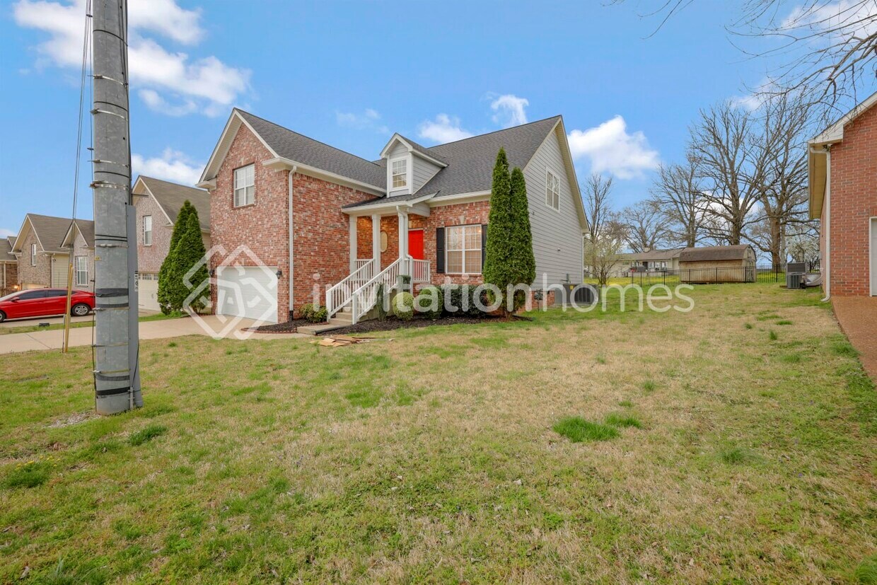 Primary Photo - 2026 Spring Branch Dr