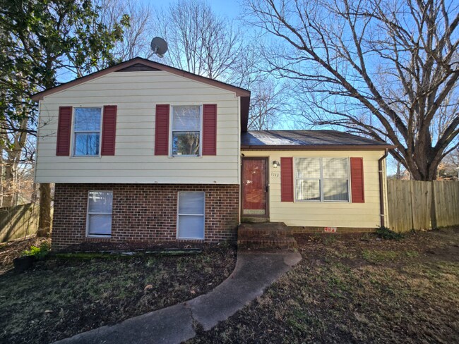 Building Photo - 7113 Senn Way