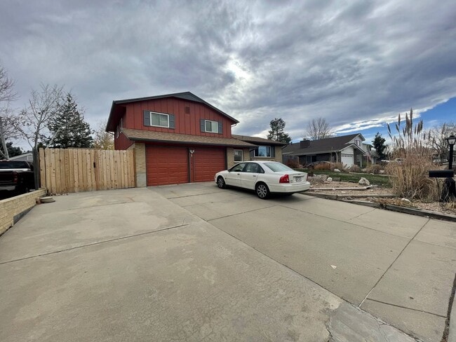 Building Photo - CHARMING 3 BED/2.5 BATH HOME IN SOUTH LONG...