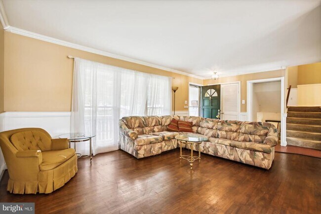 Foto del edificio - 11153 Byrd Dr