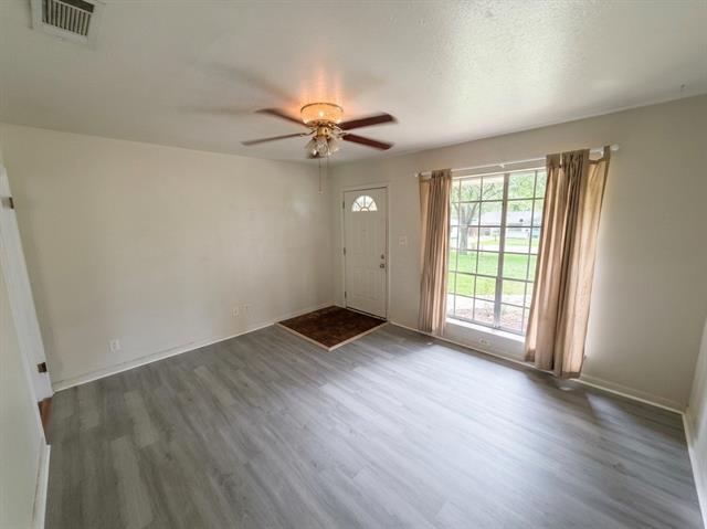 Foto del edificio - 9295 Savanna Dr