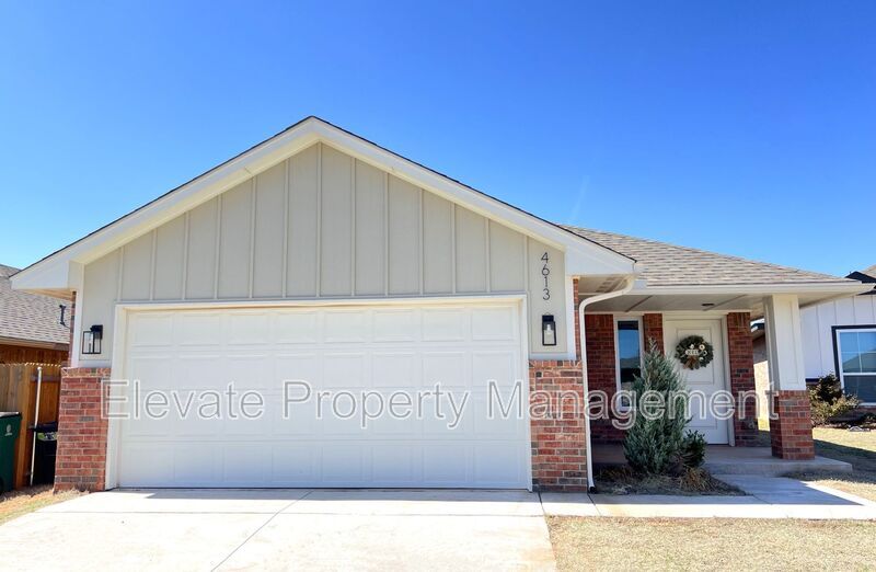 Primary Photo - 4613 Crystal Hill Dr