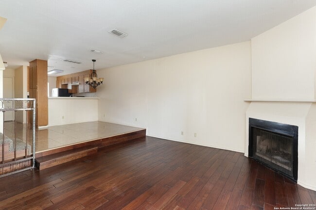 Foto del edificio - 11815 Vance Jackson Rd