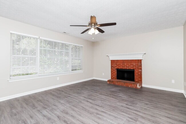 Building Photo - 5201 Summer Brooke Ct