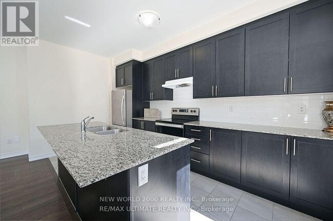 Building Photo - 89 Emerald Coast Trl