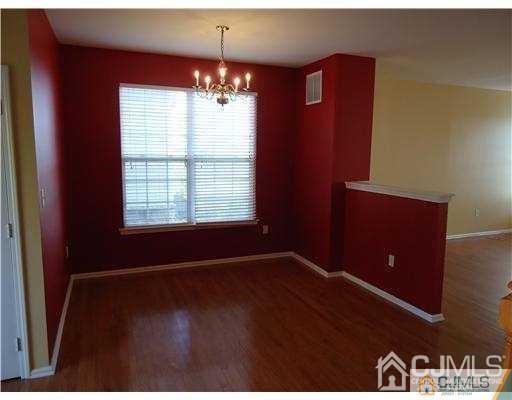 Building Photo - 125 Overhill Dr