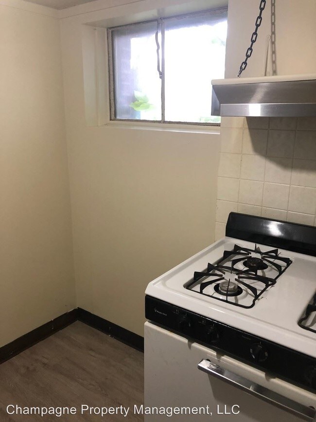 Foto del edificio - 10116 E 70th Terrace