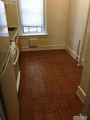 Foto del edificio - 1704 E 15th St