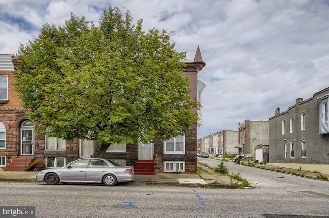 Building Photo - 1710 E Lafayette Ave