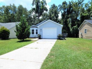 Building Photo - 612 S Hampton Dr