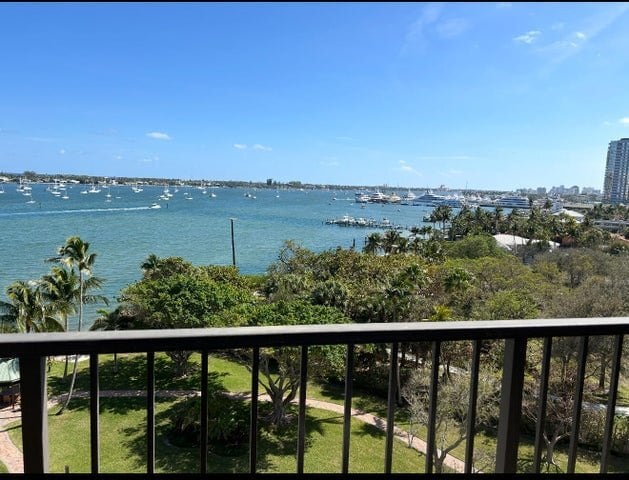 Photo - 5200 N Flagler Dr Apartment