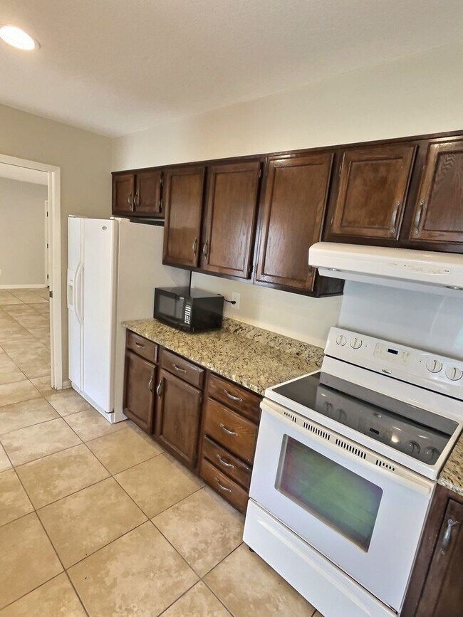 Foto del edificio - 3 Bedroom home located in Ocean Springs