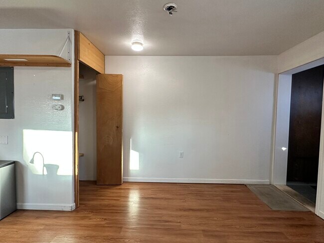 Foto del edificio - 729 9th Ave