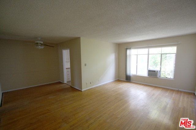 Building Photo - 859 S Bedford St