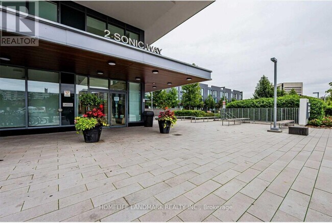Photo du bâtiment - 2 Sonic Way