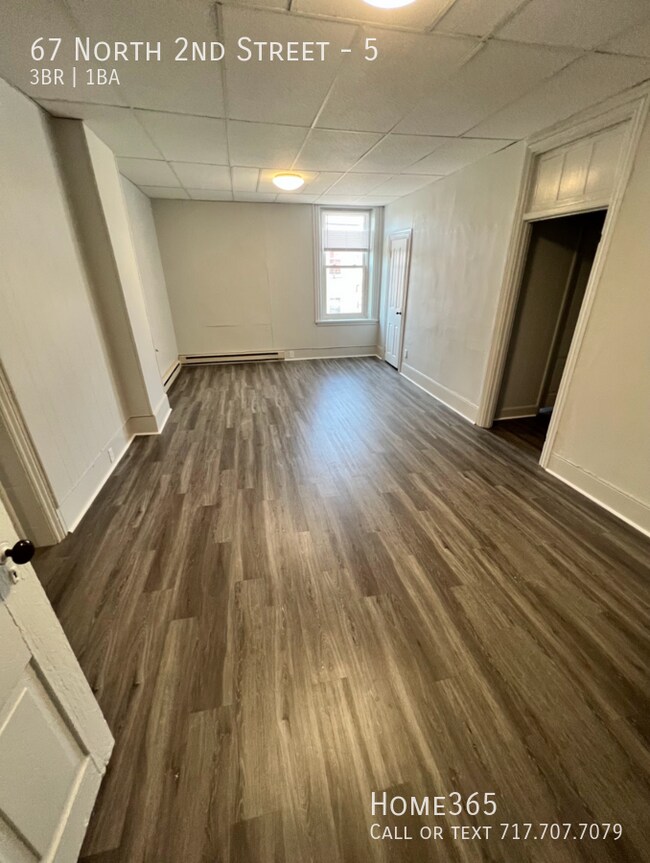 Foto del edificio - Charming 3 Bedroom 1 Bathroom Available Now