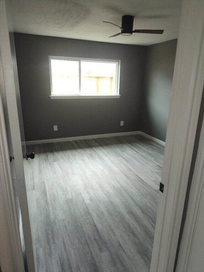 Building Photo - 2687 Gessner Rd