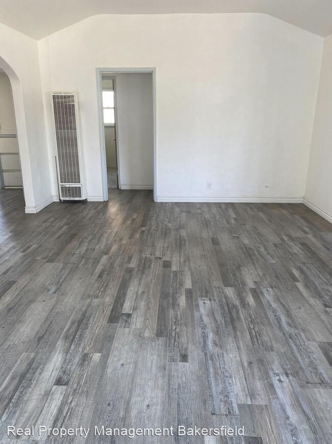 Building Photo - 2 br, 1 bath House - 1021 T Street