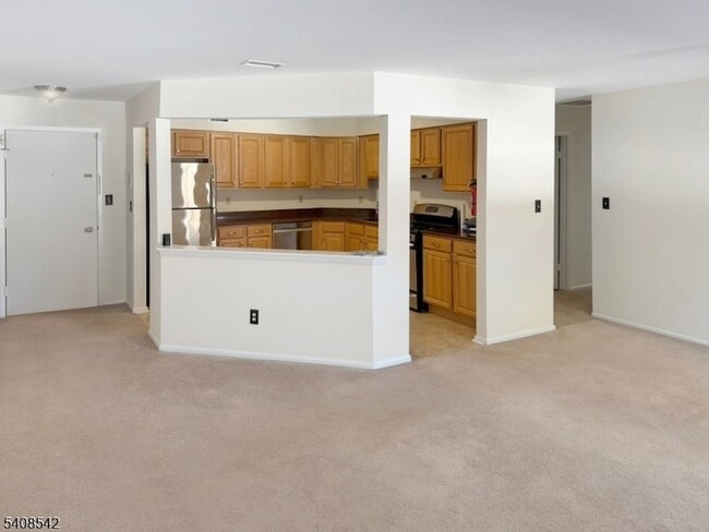 Foto del edificio - 172 Drake Ln