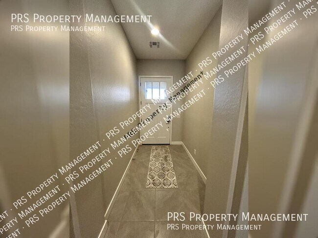 Foto del edificio - 23077 E Reins Rd