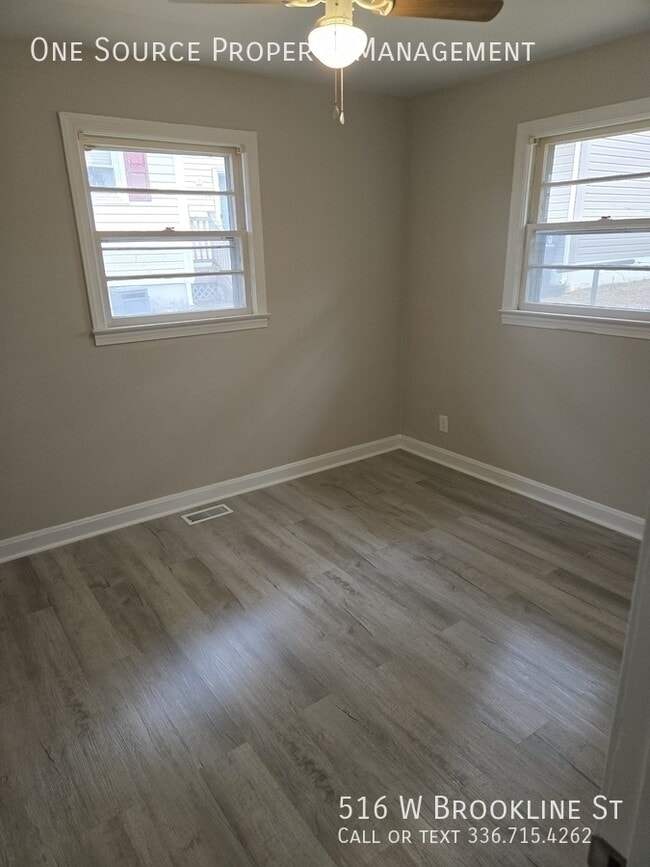 Building Photo - 516 W Brookline St