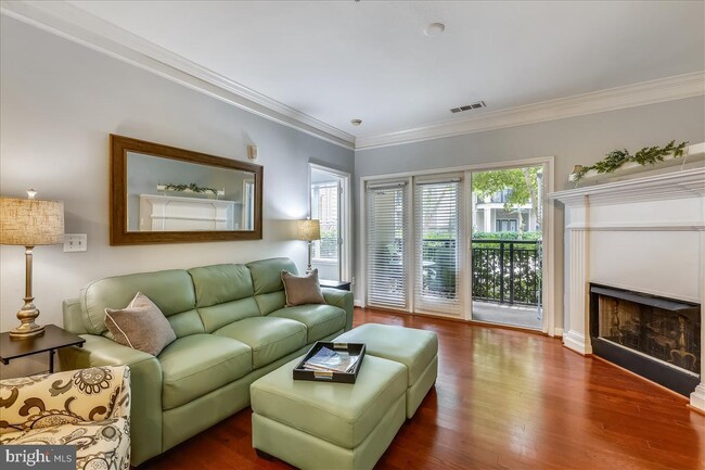 Foto del edificio - 501 Hungerford Dr