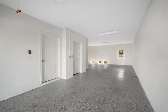 Foto del edificio - 4055 Rocky Shores Dr