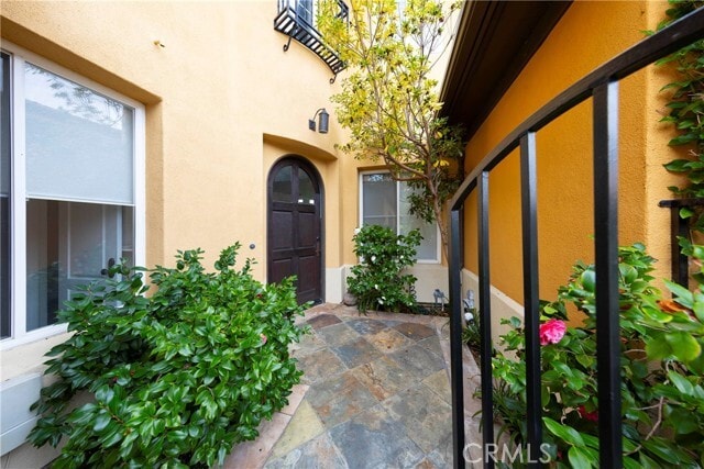 Building Photo - 19 Lucania Dr