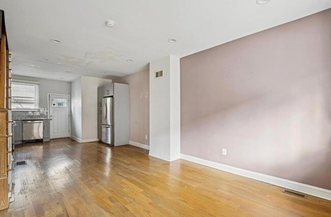 Photo - 3152 Agate St House