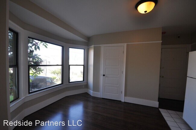 Building Photo - 715 2nd Ave N