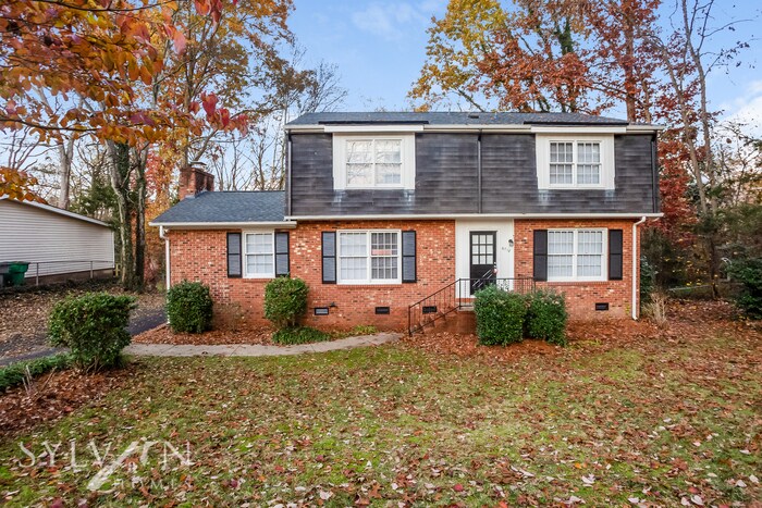 Primary Photo - Enjoy living the good life in this 4 bedro...
