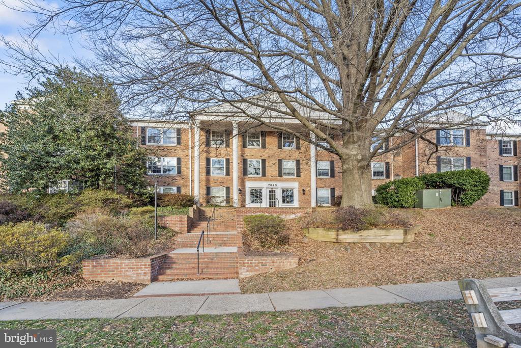 7640 Tremayne Pl Unit 110, McLean, VA 22102 Room for Rent in McLean