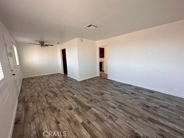 Building Photo - 812 Lillian Dr