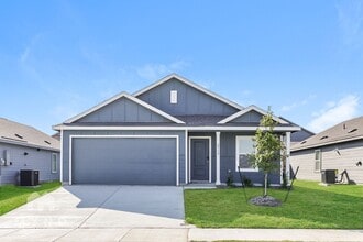 Building Photo - 2712 Ctr Crk Ln